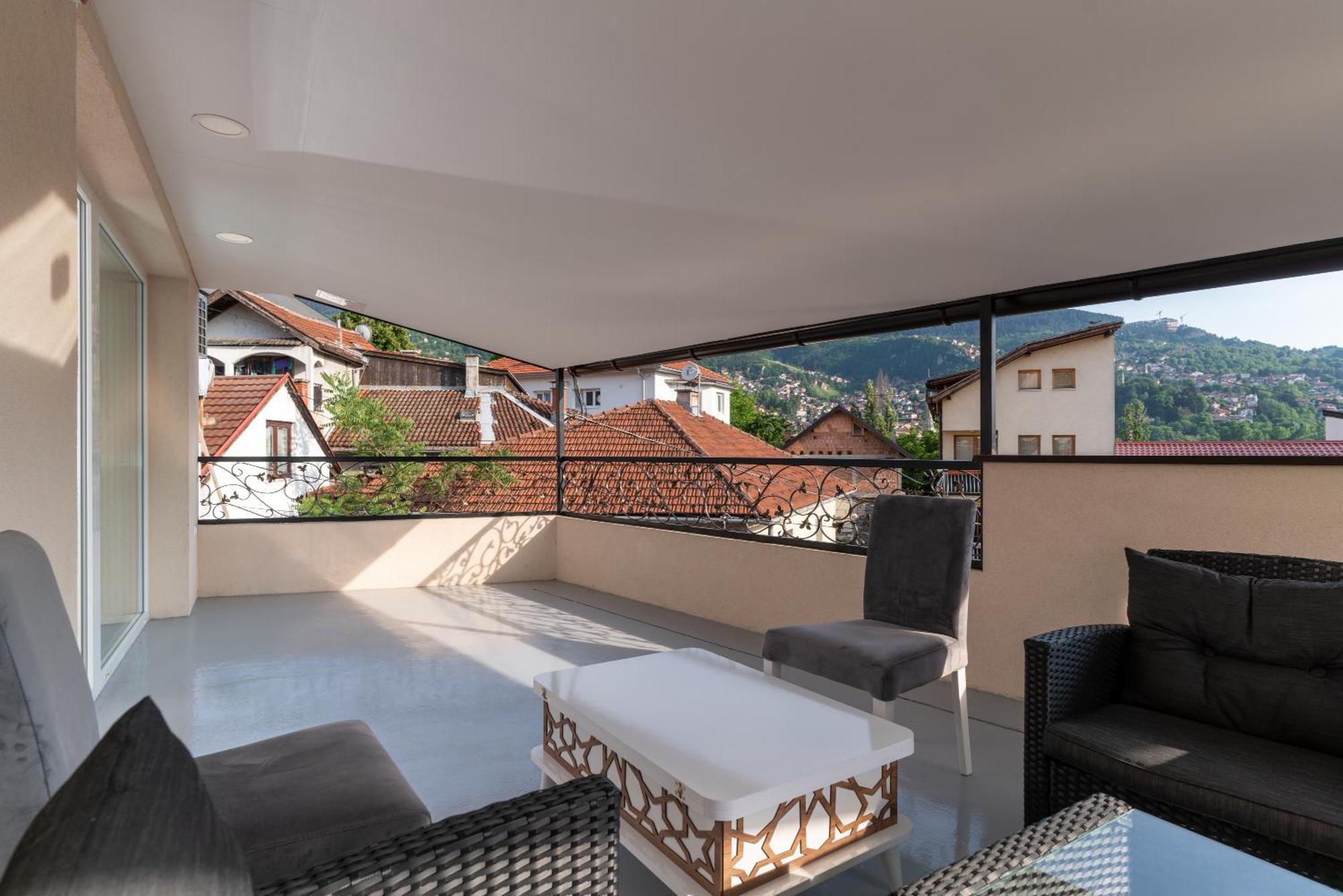Ornament Hotel And Apartments Sarajevo Luaran gambar