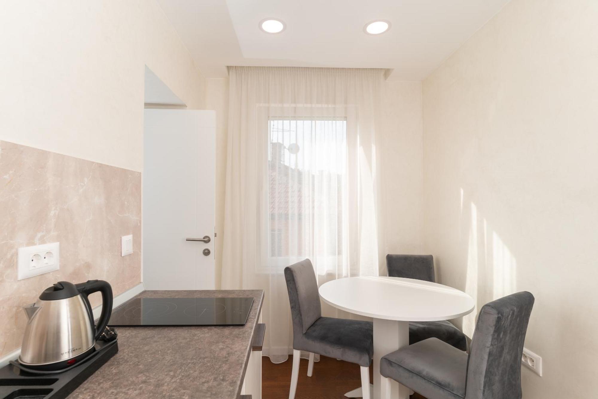 Ornament Hotel And Apartments Sarajevo Luaran gambar